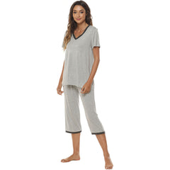 YIRUIYA Women's lightweight, loose and comfortable pajama set